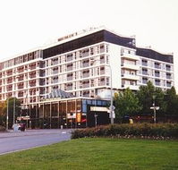 Hotel Adelaide International - Local Tourism