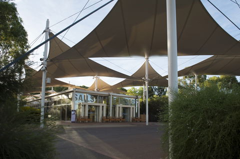 Sails In The Desert Hotel - Accommodation Australia 1