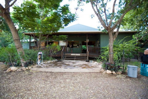 Adels Grove Camping Park Hotel - Local Tourism 0