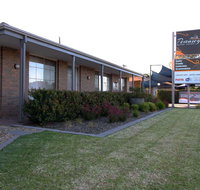 Pevensey Motor Lodge - Accommodation Australia