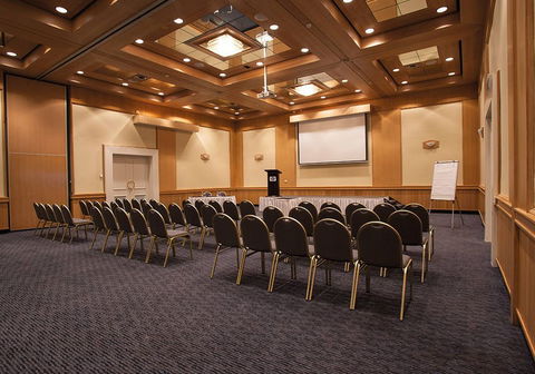 Sea World Resort - Accommodation Australia 1