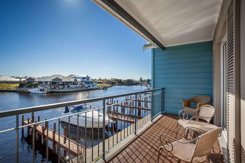 C Mandurah Resort & Serviced Apartments - Local Tourism 2