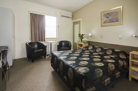 Countryman Motel, Biloela - Australia Shopping 2