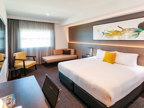 Mercure Sunshine Coast Kawana Waters - Australia Shopping 2