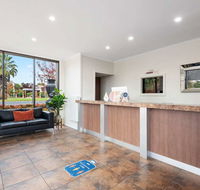 Comfort Inn Deakin Palms - Local Tourism