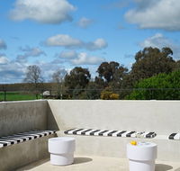 Lindenwarrah Hotel - Local Tourism