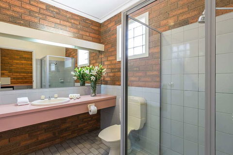 Best Western Cathedral Motor Inn - Accommodation Australia 10