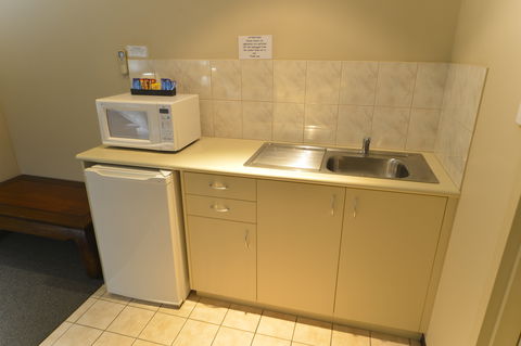Wattle Grove Motel - Accommodation Australia 5