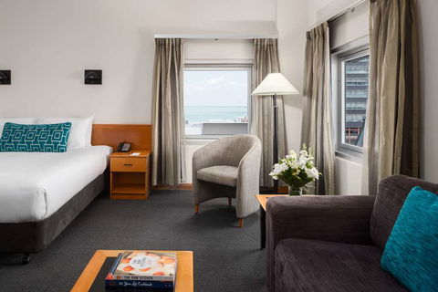 Rydges Darwin Central - Australia Shopping 12