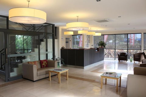 Bairnsdale International - Accommodation Australia 1