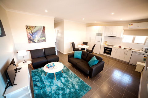 Exmouth Escape Resort - Local Tourism 1