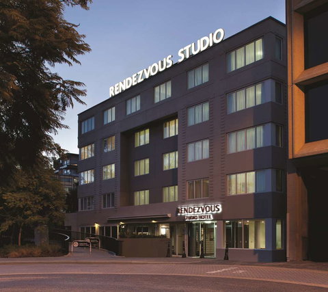 Rendezvous Hotel Perth Central - Local Tourism 0