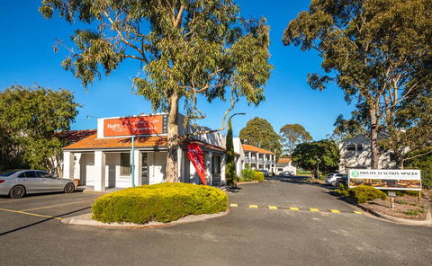 Ferntree Gully, A Nightcap Hotel - Local Tourism 1