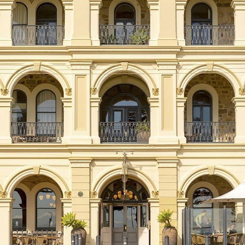 Largs Pier Hotel - Accommodation Australia 1