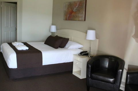 The Bowen Inn Motel - Accommodation Australia 5