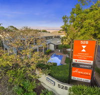 The Airport International Motel - Local Tourism