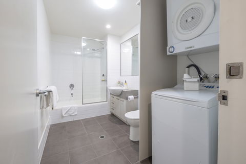 Aligned Corporate Residences Mackay - Bed n Breakfasts 4