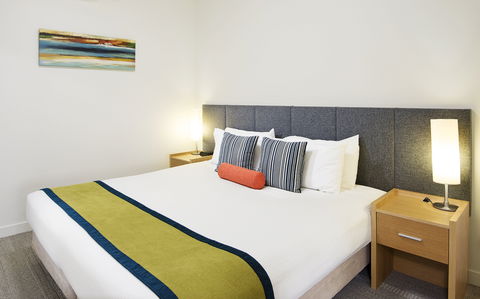 Aligned Corporate Residences Mackay - Bed n Breakfasts 13