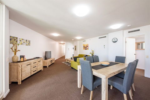 Lanai Riverside Apartments - Accommodation Australia 4