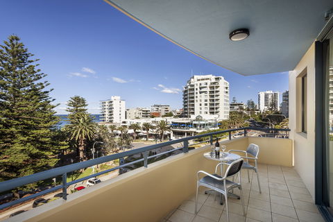 Quest Cronulla Beach - Local Tourism 1
