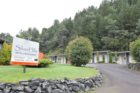 Silver Hills Motel - Accommodation Australia 0
