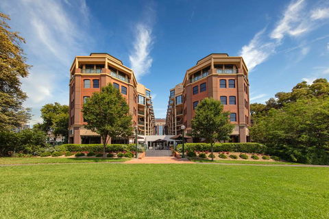 Amora Hotel Riverwalk Melbourne - Accommodation Australia 0