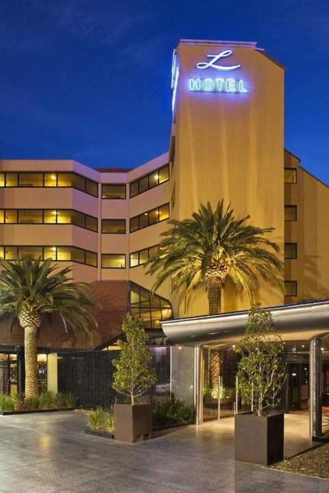 The Lakes Resort Hotel - Local Tourism 0