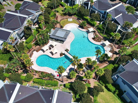 Pullman Magenta Shores Resort - Local Tourism 1