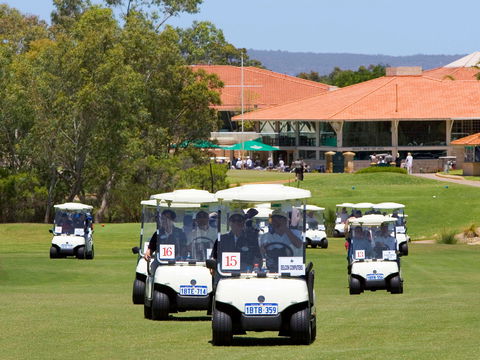 Novotel Swan Valley Vines Resort Hotel - Local Tourism 2