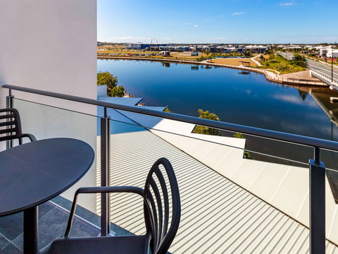 Mercure Sunshine Coast Kawana Waters - Australia Shopping 5