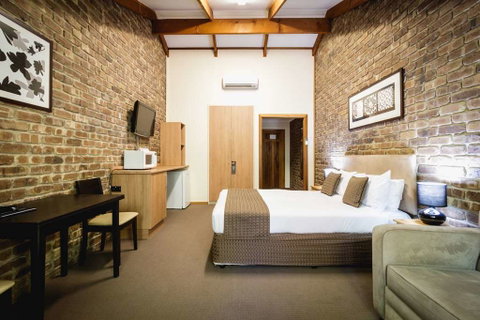 The Lodge by Haus - Accommodation Australia 5