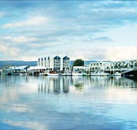 Peppers Seaport Hotel - Australia Shopping