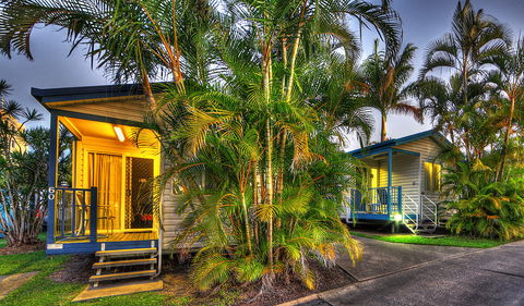 Alex Beach Cabins & Tourist Park - Accommodation Australia 0