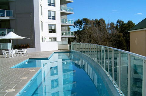 Pacific Suites Canberra - Local Tourism 2