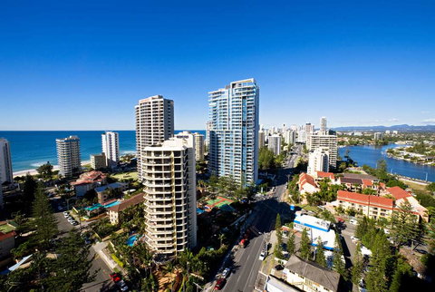 Wyndham Surfers Paradise Resort - Local Tourism 0