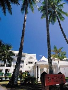 Alamanda Palm Cove - Bed n Breakfasts 0