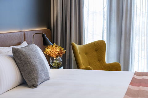 Vibe Hotel Canberra - Australia Shopping 8