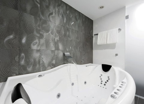Avenue Hotel Canberra - Accommodation Australia 4