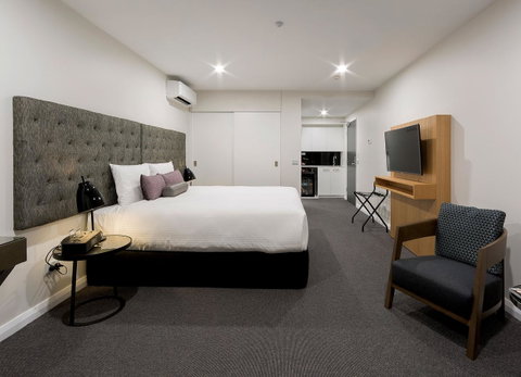 Avenue Hotel Canberra - Accommodation Australia 3