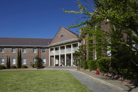 Brassey Hotel - Managed By Doma Hotels - Accommodation Australia 3