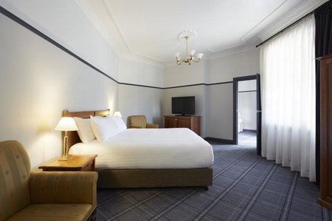Brassey Hotel - Managed By Doma Hotels - Accommodation Australia 7