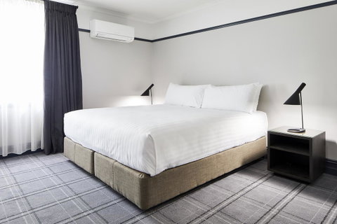 Brassey Hotel - Managed By Doma Hotels - Accommodation Australia 14