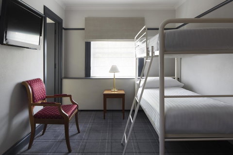 Brassey Hotel - Managed By Doma Hotels - Accommodation Australia 11