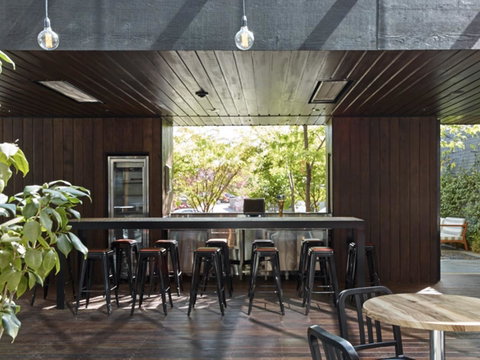Brassey Hotel - Managed By Doma Hotels - Accommodation Australia 27