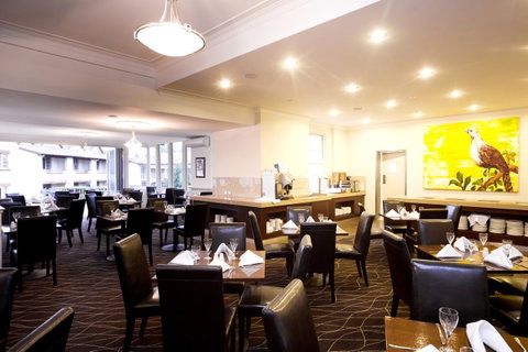 Mercure Canberra - Accommodation Australia 24