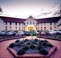Mercure Canberra - Accommodation Australia