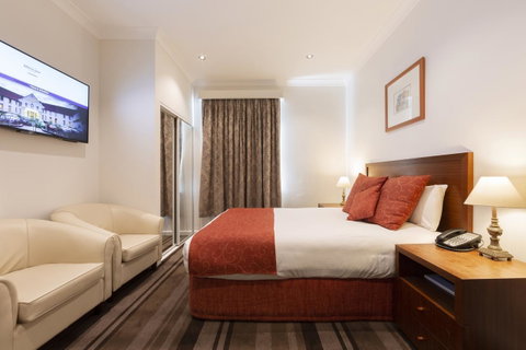 Mercure Canberra - Accommodation Australia 21