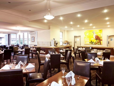 Mercure Canberra - Accommodation Australia 40