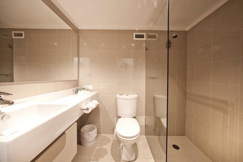 Mercure Canberra - Accommodation Australia 36