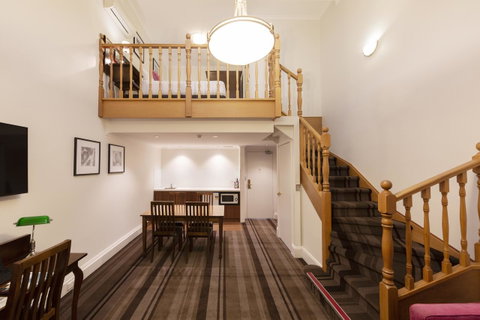 Mercure Canberra - Accommodation Australia 19